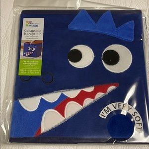 Kids DINO collapsible bins Never opened